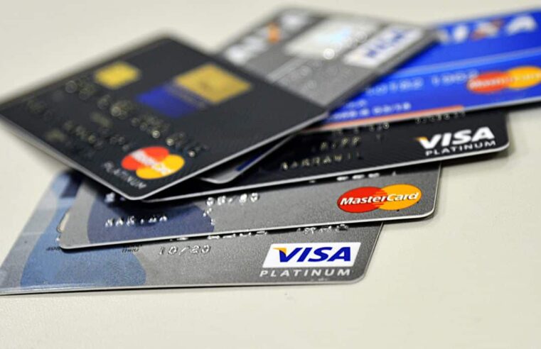 FIM do parcelamento sem juros no cartão de crédito? Abrasel emite comunicado