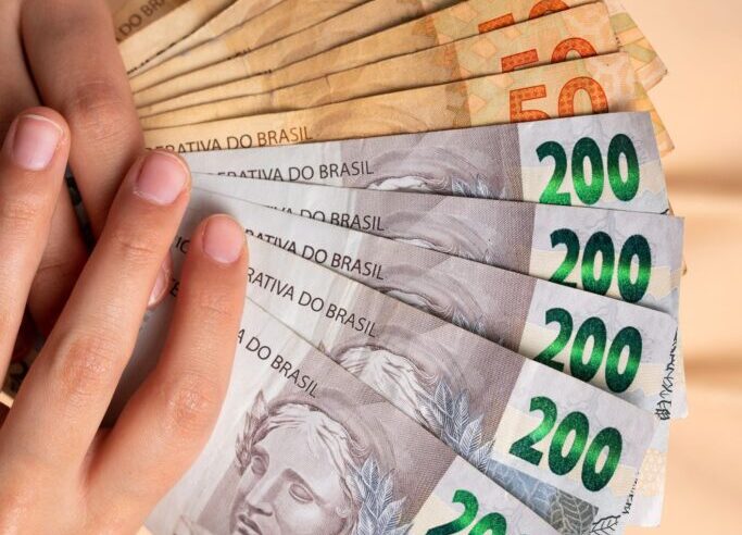 Parcela de R$ 994 do Bolsa Família: Descubra como Desbloquear